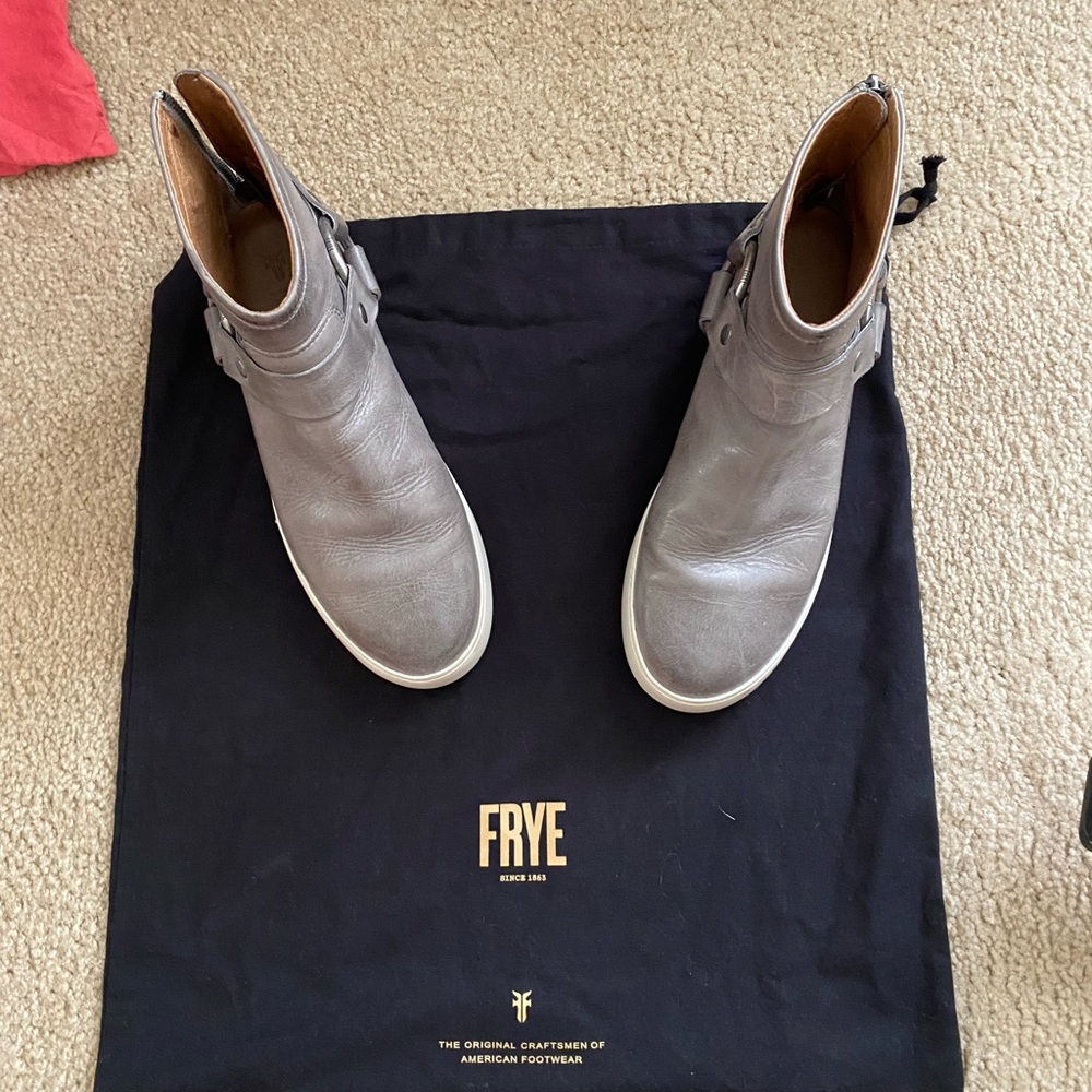 Frye Veronica Harness Short boots